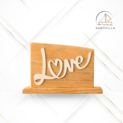 Listón Vertical "Love" en relieve